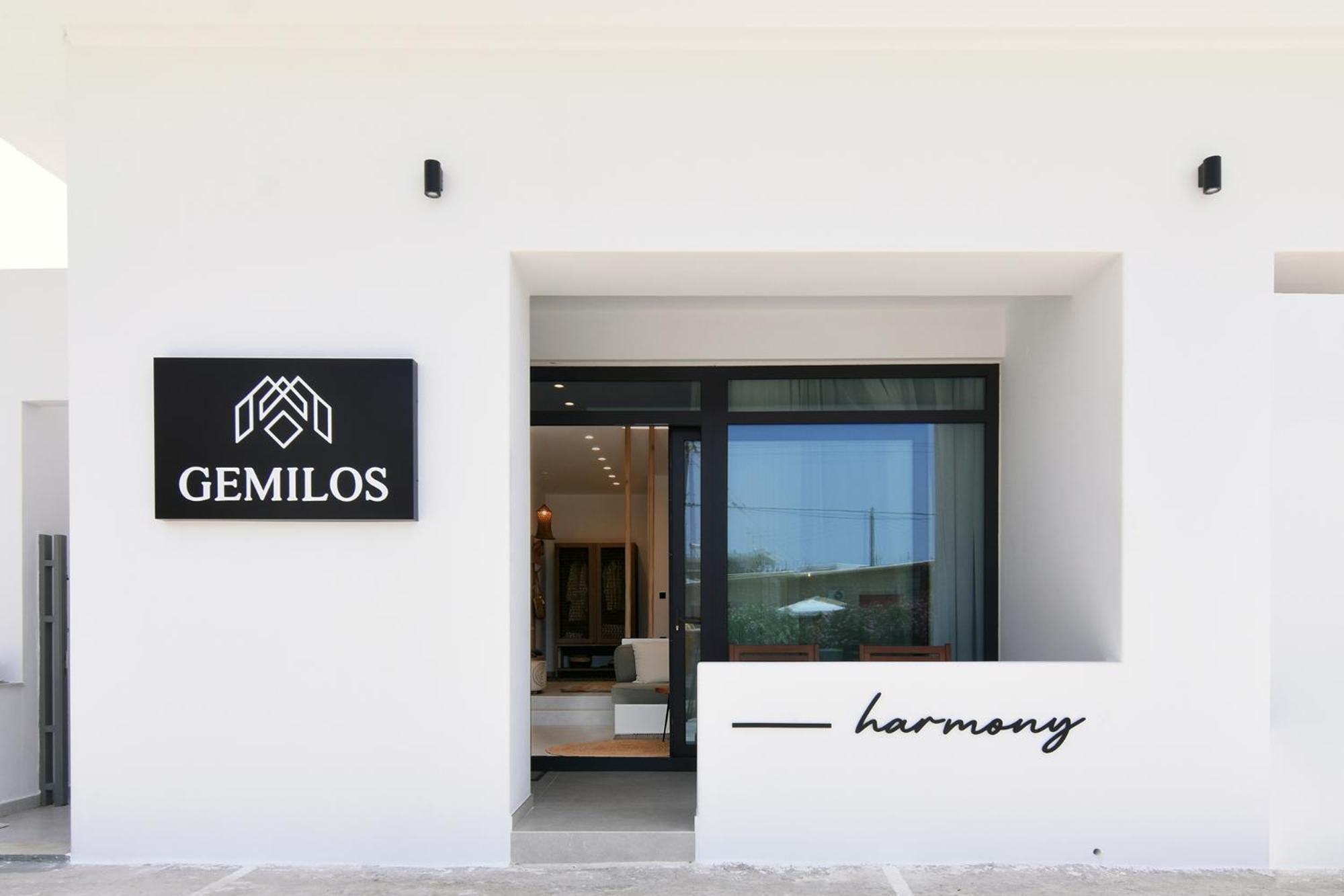 Gemilos Harmony Adamantas Exterior photo